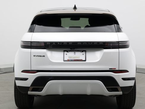 Used 2024 Land Rover Range Rover Evoque Dynamic SE AWD/4WD image 8