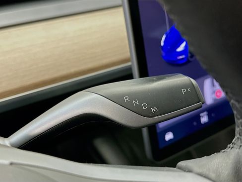 Used 2022 Tesla Model 3 Performance image 24