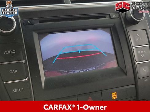 Used 2015 Toyota Camry SE FWD image 17
