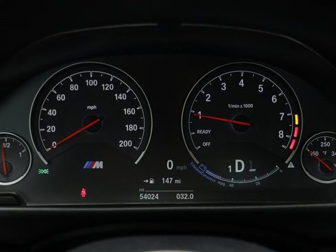 Used 2018 BMW M4 Coupe image 9
