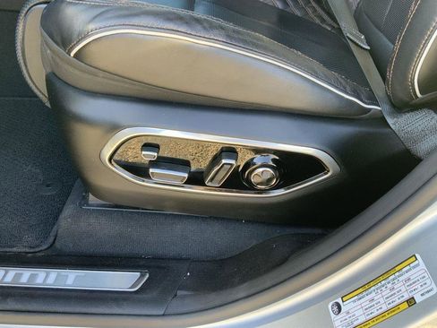 Used 2022 Jeep Grand Cherokee Summit w/ Advanced Protech Group IV image 30