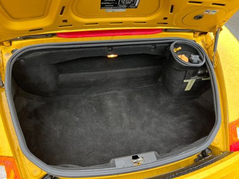 Used 2001 Porsche Boxster image 40