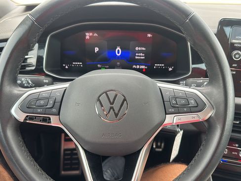 Used 2025 Volkswagen Jetta Sport FWD image 11