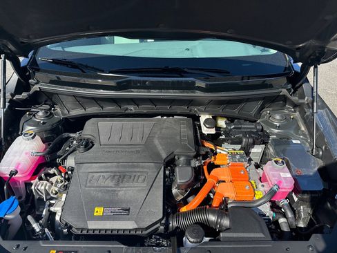 Certified 2025 Kia Niro EX Touring image 17