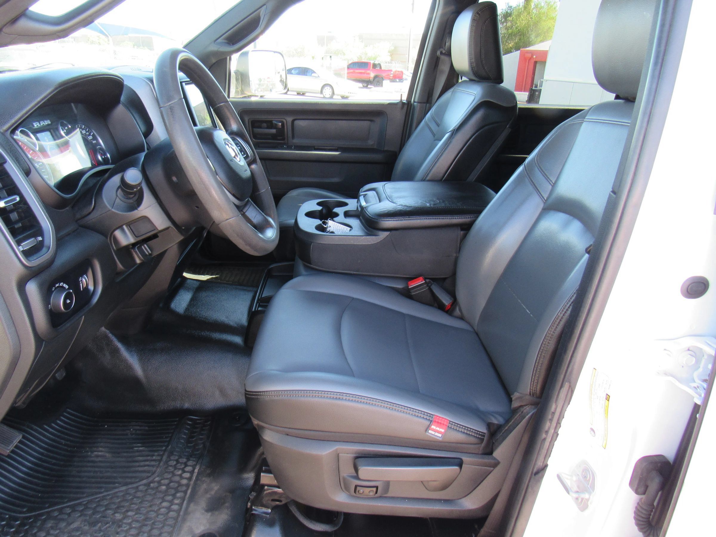 Used 2022 RAM 3500 Tradesman AWD/4WD image 9