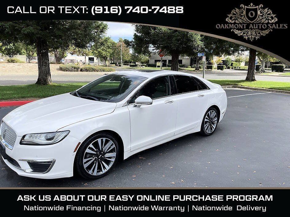 Used 2017 Lincoln MKZ Reserve w/ Technology Package FWD image 4
