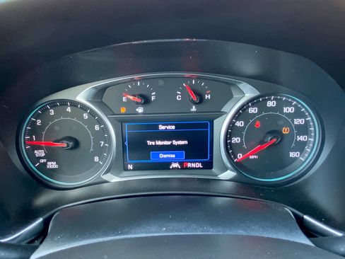 Used 2020 Chevrolet Equinox LT image 38