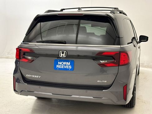 New 2026 Honda Odyssey Elite image 9