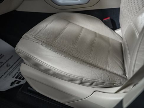 Used 2020 Mercedes-Benz GLS 450 4MATIC image 39