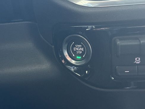 Used 2025 Chevrolet Silverado 1500 LT Trail Boss w/ LT Trail Boss Premium Package image 20