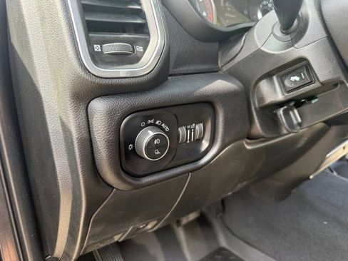 Used 2024 RAM 2500 Laramie AWD/4WD image 23