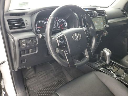 Used 2024 Toyota 4Runner TRD Off-Road Premium w/ Moonroof Package AWD/4WD image 19
