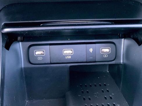 Used 2023 Kia Sorento X-Line EX image 16