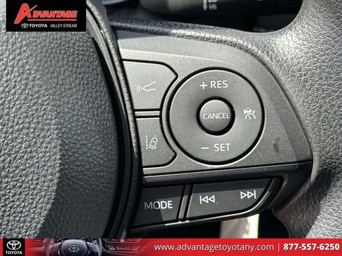 Certified 2025 Toyota RAV4 LE AWD/4WD image 26