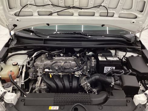 Used 2020 Toyota Corolla LE w/ Carpet Mat Package (TMS) FWD image 35