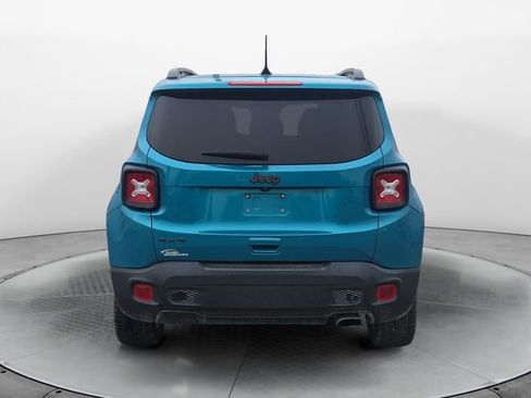 Used 2021 Jeep Renegade Latitude AWD/4WD image 4