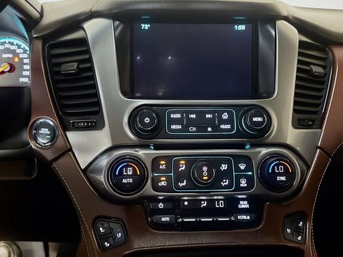 Used 2019 Chevrolet Tahoe Premier AWD/4WD image 17