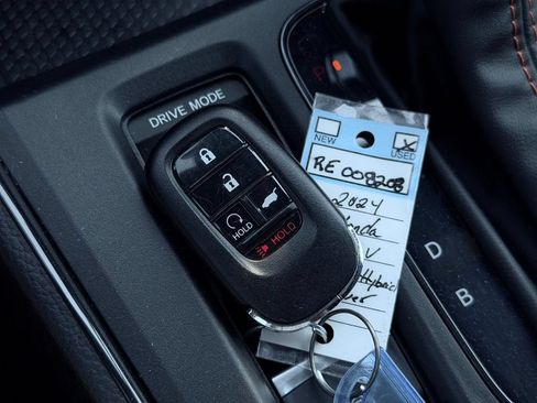 Used 2024 Honda CR-V Sport image 42