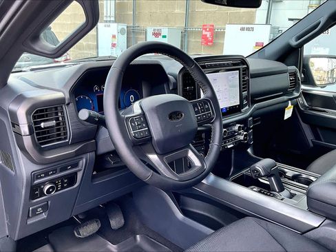 Used 2024 Ford F150 XLT w/ Equipment Group 302A MID image 22