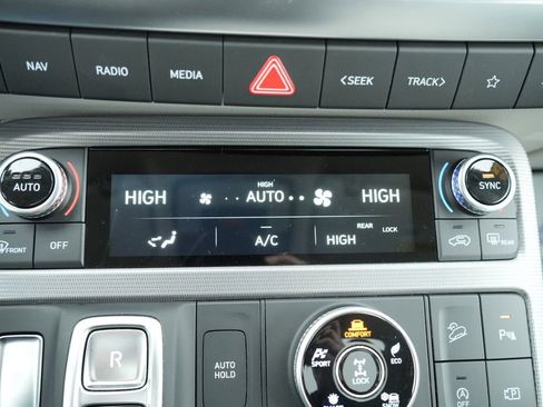 Used 2025 Hyundai Palisade Calligraphy image 41