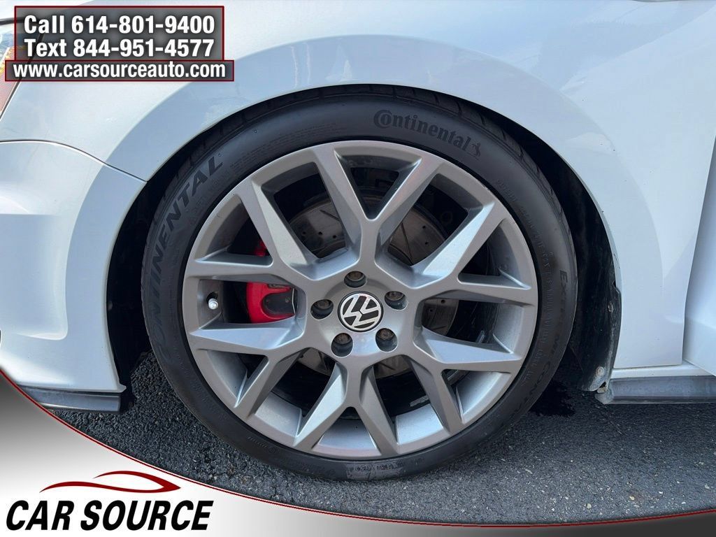 Used 2017 Volkswagen Jetta GLI FWD image 25
