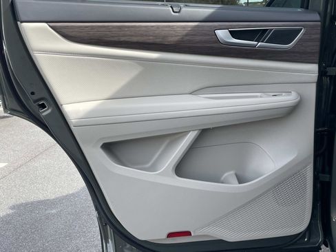 New 2026 Volkswagen Atlas SEL AWD/4WD image 11