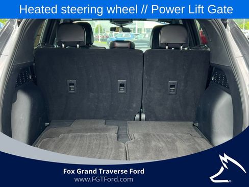Certified 2025 Ford Escape ST-Line Select AWD/4WD image 31