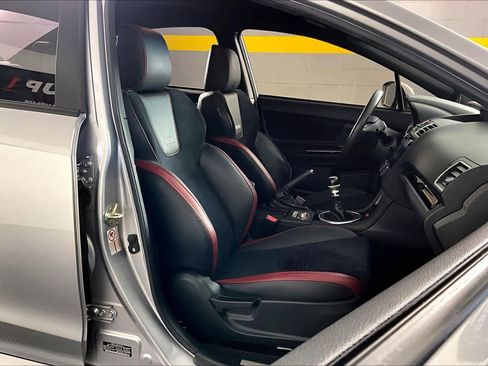 Used 2019 Subaru WRX STI AWD/4WD image 9