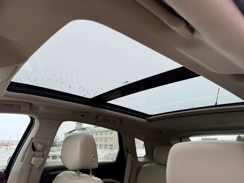 Used 2014 Cadillac SRX Luxury image 31