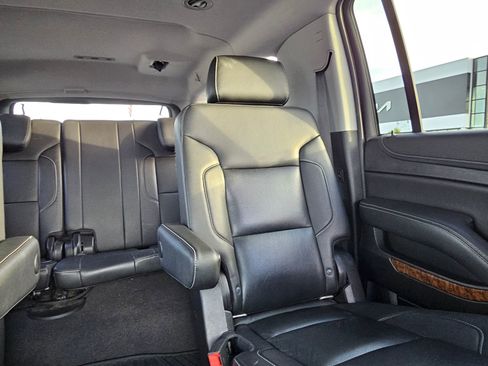 Used 2020 Chevrolet Suburban Premier w/ Max Trailering Package image 26