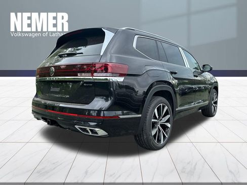 New 2026 Volkswagen Atlas SEL Premium R-Line AWD/4WD image 4