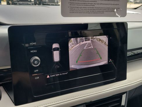 Certified 2025 Volkswagen Taos S image 22