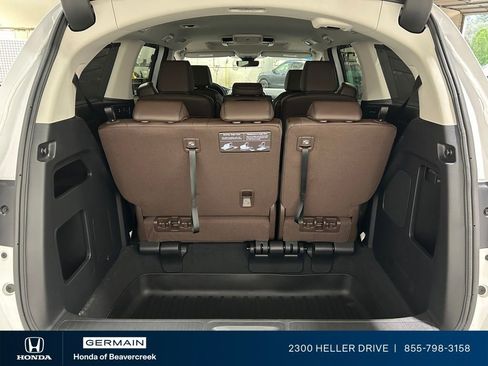 Certified 2026 Honda Odyssey Touring image 30
