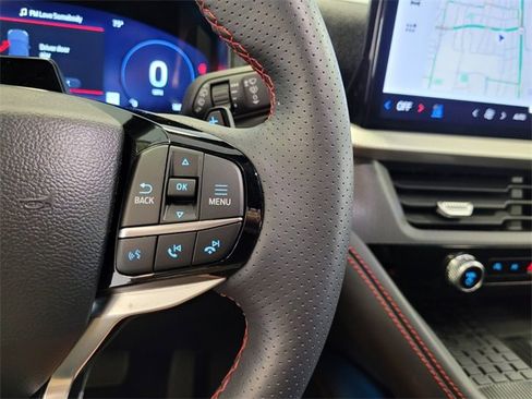 Used 2025 Ford Explorer ST image 24