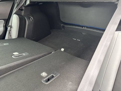 Used 2024 Nissan Kicks SR w/ SR Premium Package FWD image 27