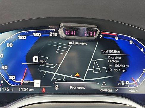 Used 2022 BMW ALPINA B7 xDrive w/ Luxury Rear Seating Package image 19