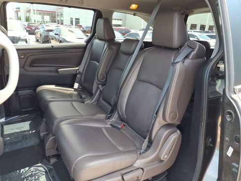 Used 2019 Honda Odyssey EX-L image 24