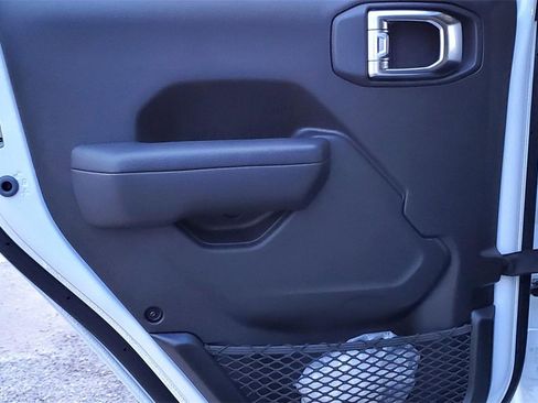 New 2025 Jeep Wrangler Willys 4xe image 19