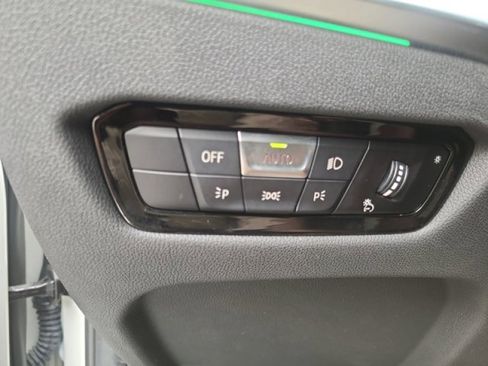 Used 2023 BMW M340i w/ Premium Package image 27