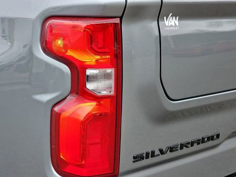 Used 2024 Chevrolet Silverado 1500 RST w/ Convenience Package II AWD/4WD image 39