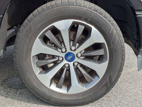 Used 2019 Ford F150 XL w/ Equipment Group 101A Mid AWD/4WD image 11