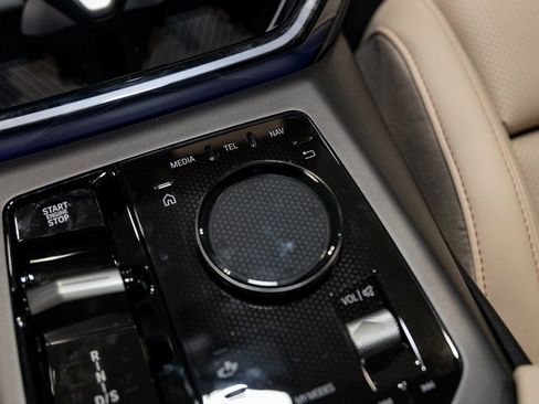 New 2026 BMW X3 xDrive30 w/ Convenience Package image 24