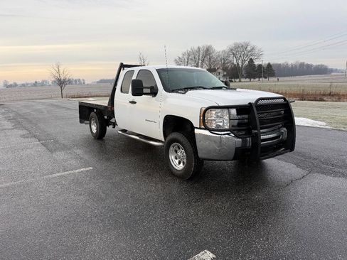 Used 2009 Chevrolet Silverado 2500 LT image 3