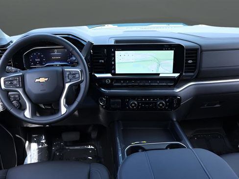 Used 2025 Chevrolet Silverado 3500 LTZ w/ LTZ Premium Package AWD/4WD image 21