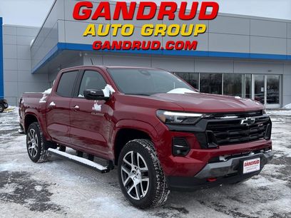 Used 2024 Chevrolet Colorado Z71 w/ Z71 Convenience Package 2