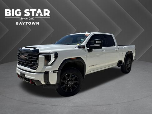 Used 2026 GMC Sierra 2500 AT4 AWD/4WD image 1
