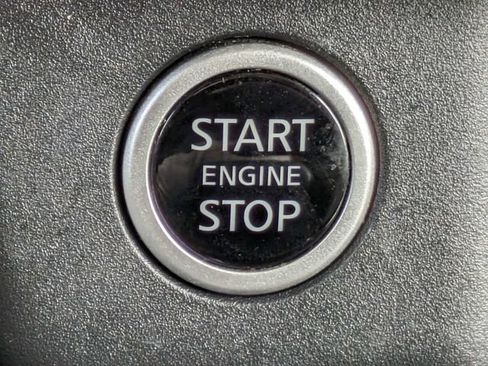Used 2023 Nissan Rogue SV FWD image 30