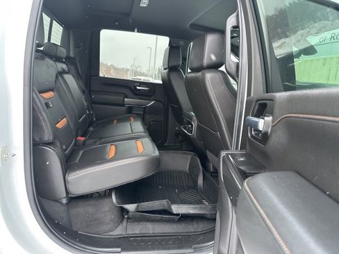 Used 2020 GMC Sierra 2500 AT4 w/ AT4 Premium Package image 14