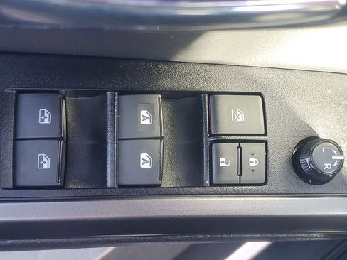 Used 2023 Toyota Tacoma TRD Sport image 19