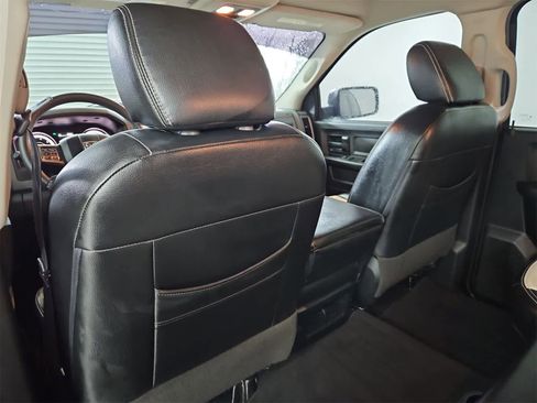 Used 2019 RAM 1500 Express w/ Wheel & Sound Group image 17